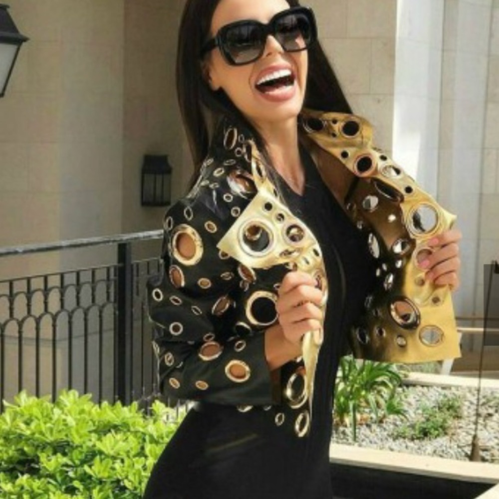 Black round neck mini long sleeve jacket